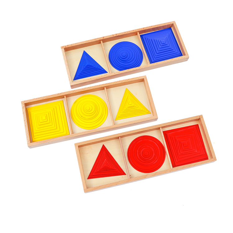 plastic-trojuholniky-kruhy-stvorce-1.jpg